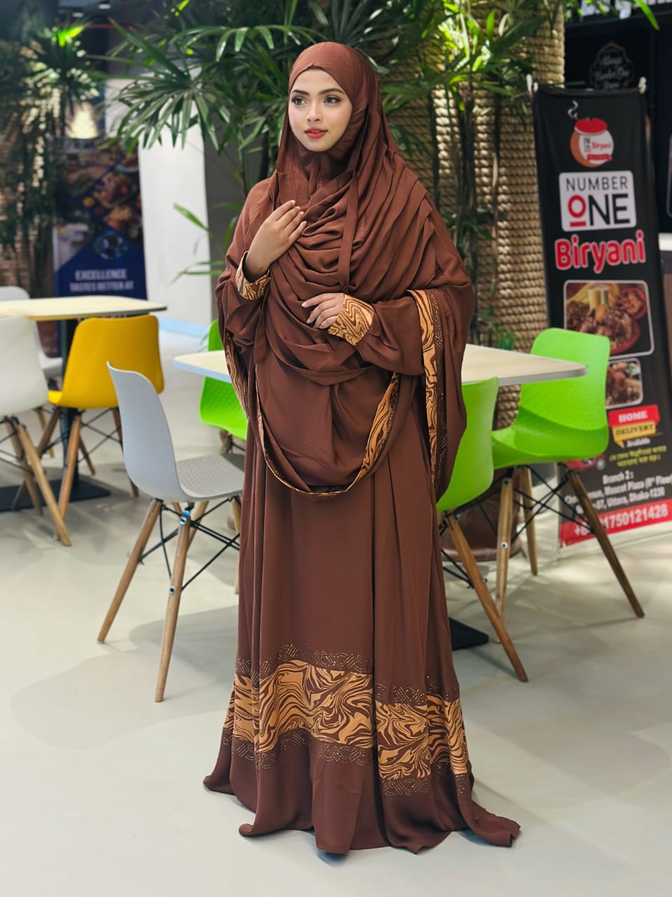পার্টি কালেকশন বোরকা ও  হিজাব কম্বো সেট 🌸 - ব্রাউন