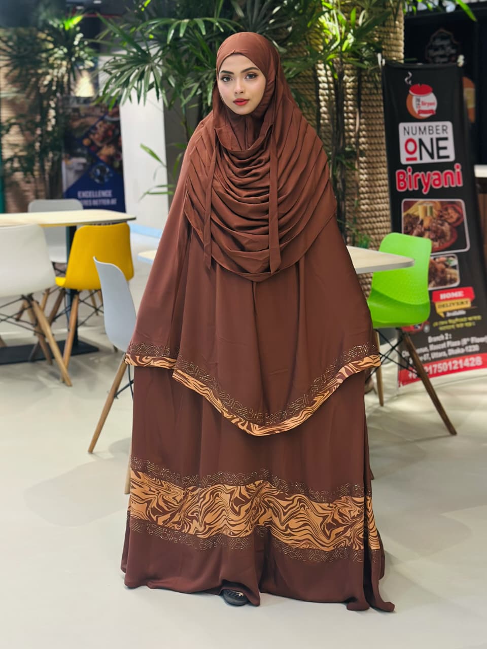 পার্টি কালেকশন বোরকা ও  হিজাব কম্বো সেট 🌸 - ব্রাউন