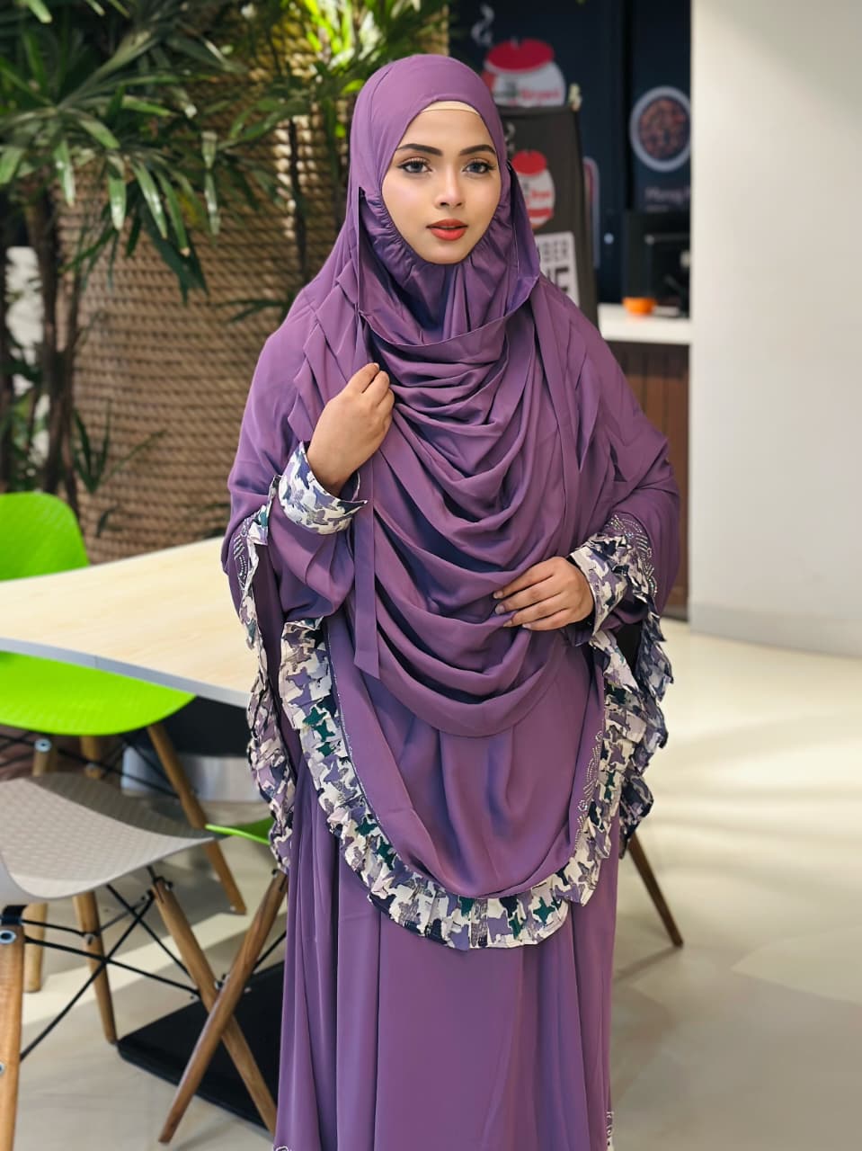 পার্টি কালেকশন বোরকা ও  হিজাব কম্বো সেট 🌸 - ল্যাবেন্ডা