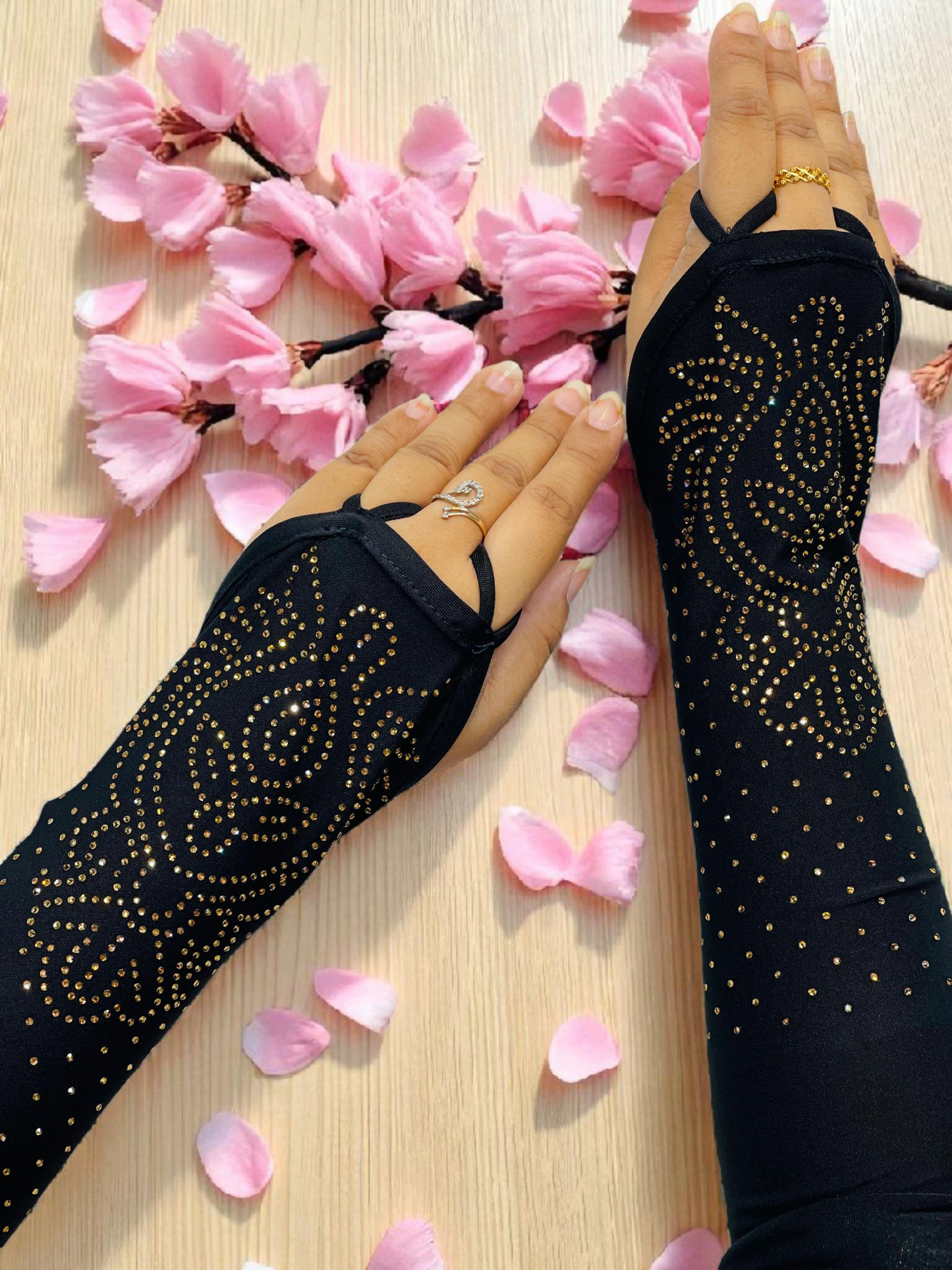 Fingerless Hand Gloves / হাত মুজা